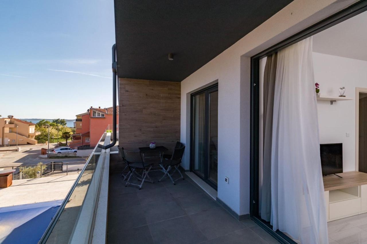 Garden Apartment Medulin Exterior photo