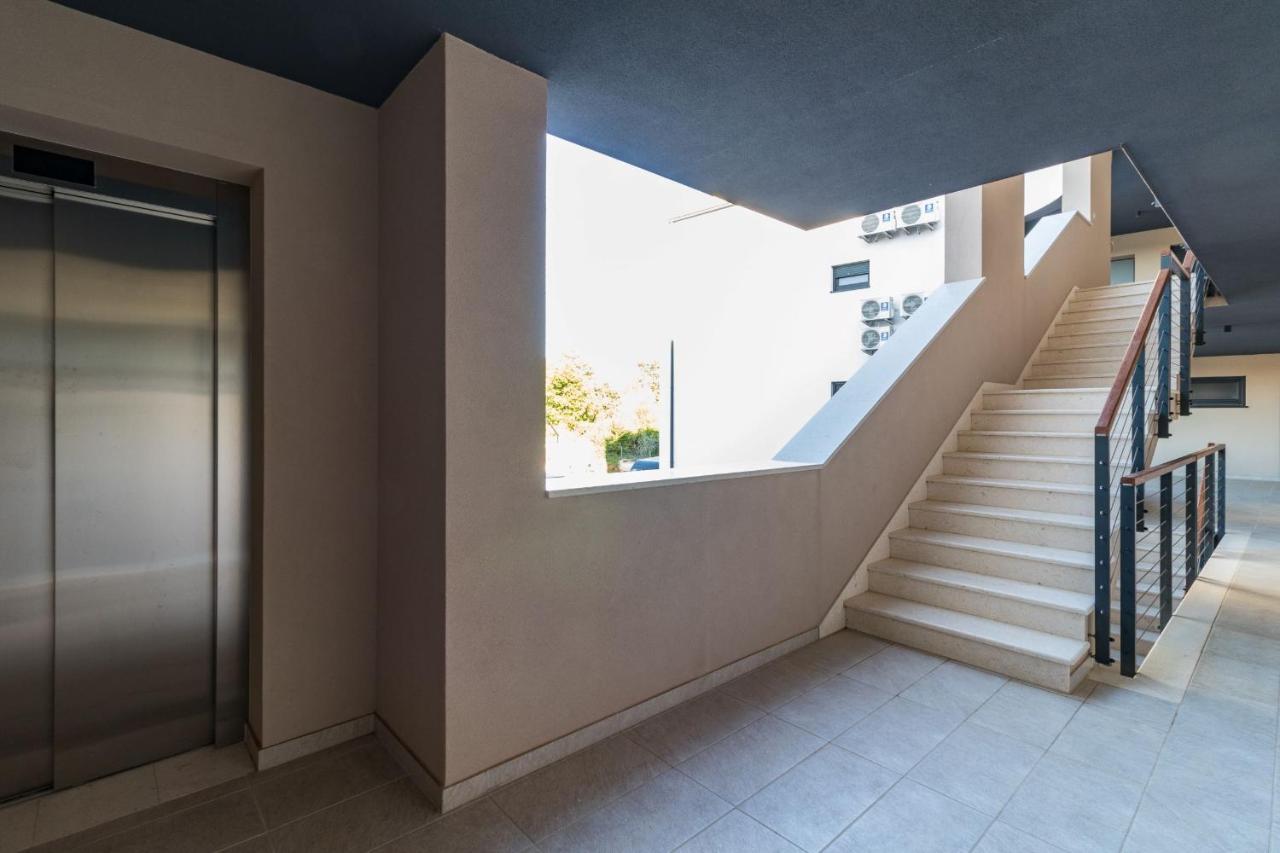 Garden Apartment Medulin Exterior photo