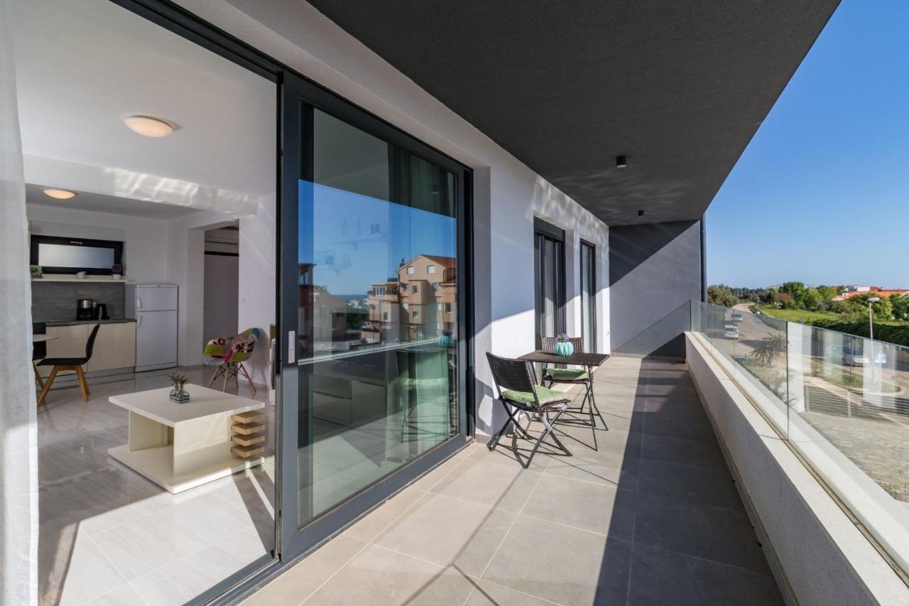 Garden Apartment Medulin Exterior photo